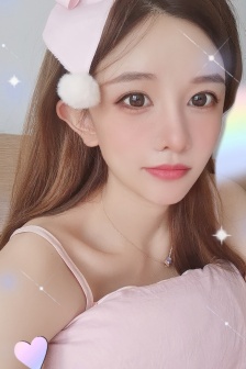 村上真依